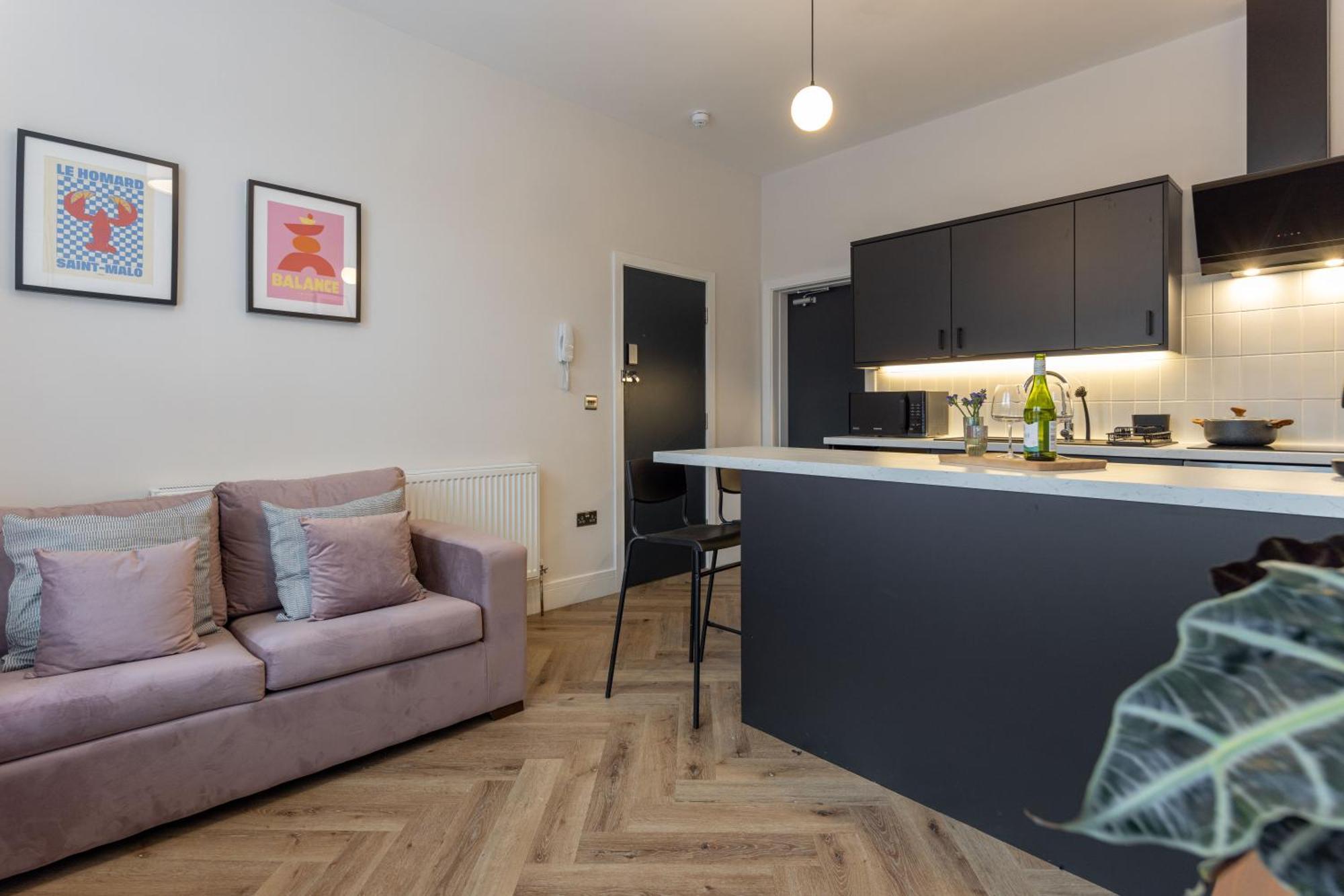 Broughton Place: Contemporary In Apartamento Liverpool