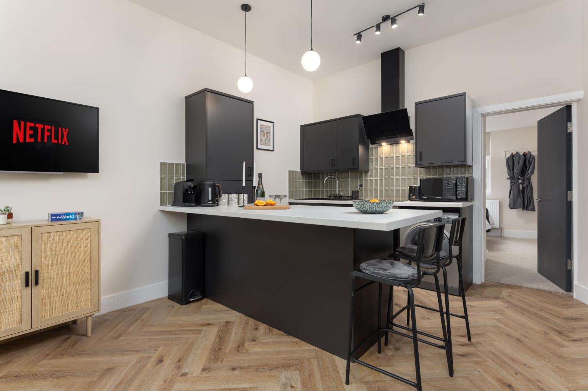 Broughton Place: Contemporary In * Liverpool