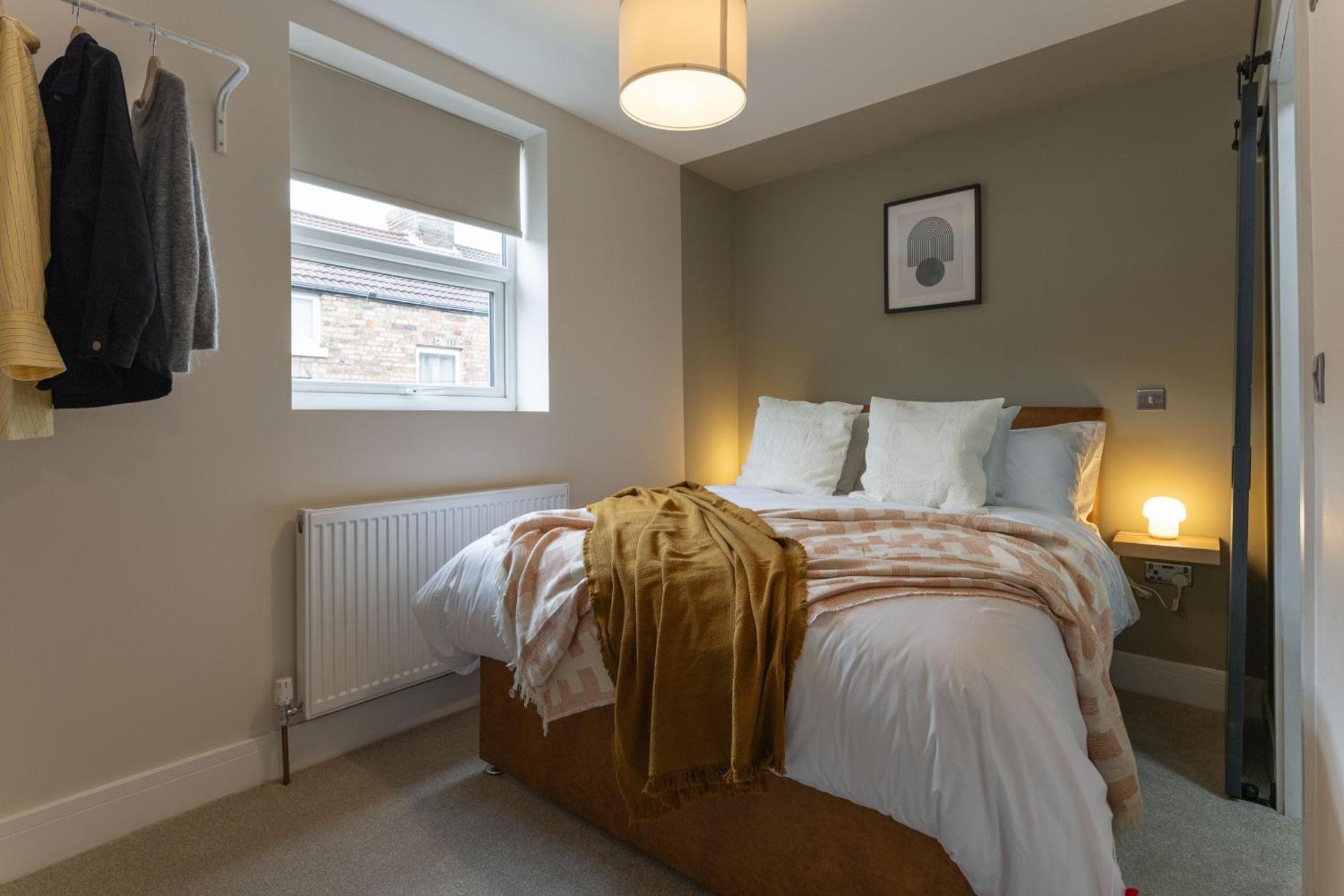 Broughton Place: Contemporary In Apartment Liverpool
